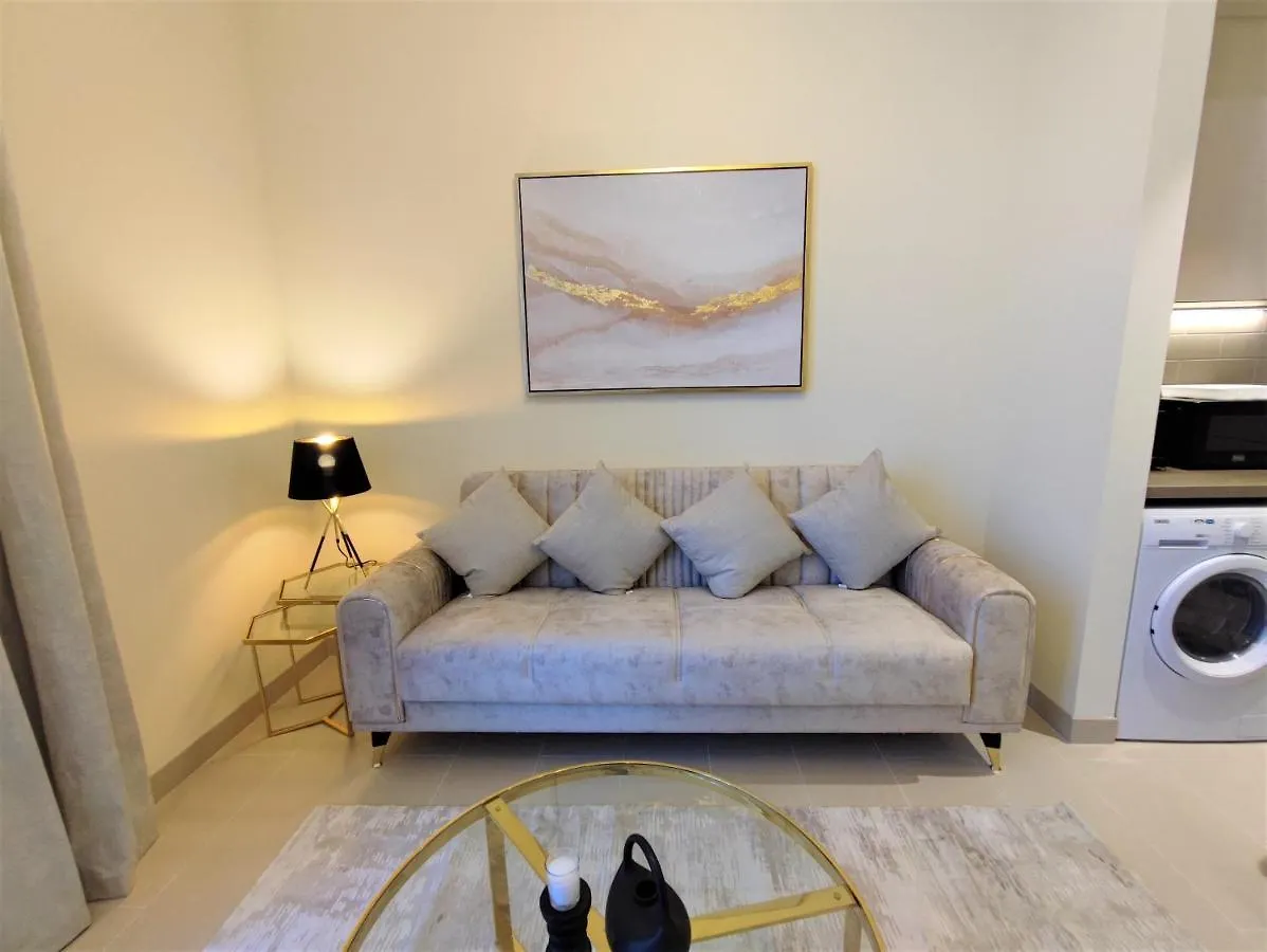 Daire Modern 1 Bedroom - Close To Business Bay - Sobha Creek Vista Dubai